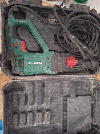 Taladro Parkside PBH 1050 B2