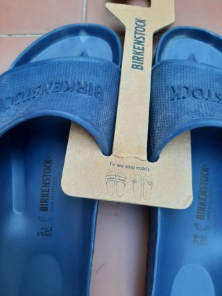 Chancletas Birkenstock T-39 Azul
