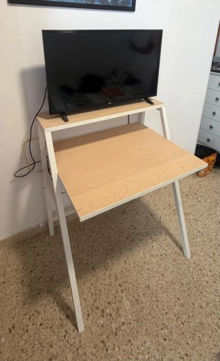 Escritorio Ikea Madera y Metal Blanco