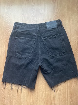 Pantalón vaquero Bershka negro desgastado