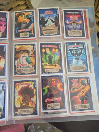 Álbum Lego Ninjago + mas 160 Cartas