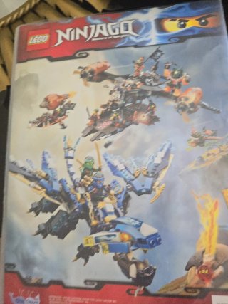 Álbum Lego Ninjago + mas 160 Cartas