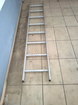 Escalera de aluminio