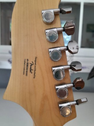 Guitarra Eléctrica Squier Starcaster Fender