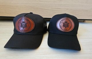2 Gorras Negras para Juan de Kompinches Madrid