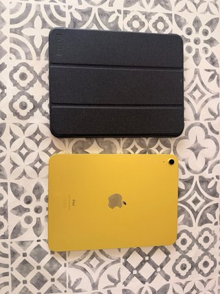 iPad 10 Amarillo 64gb