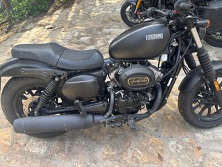 Hyosung Aquila 125cc Cruiser Negra
