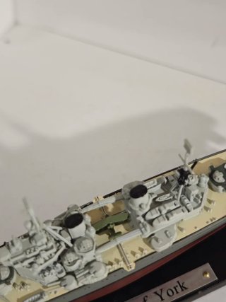 HMS Duke of York maqueta de barco metal y plástico