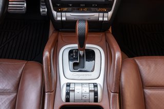 Porsche Cayenne Turbo (2007)