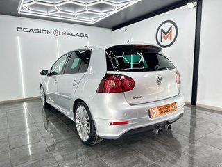 Volkswagen Golf 3.2 R32 4motion DSG 230.000Km