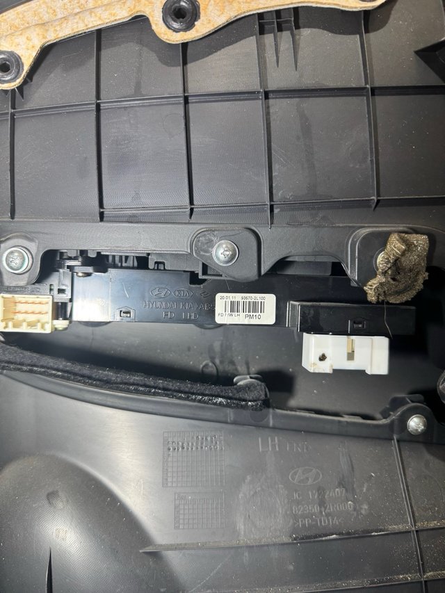 Panel Puerta Izquierda Hyundai i30