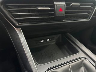 Seat Leon 2.0 TDI  (120CV) S&S Style Visio  Nacional - 130.000Km