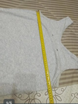 Camiseta tirantes gris talla M