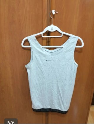 Camiseta tirantes gris talla M