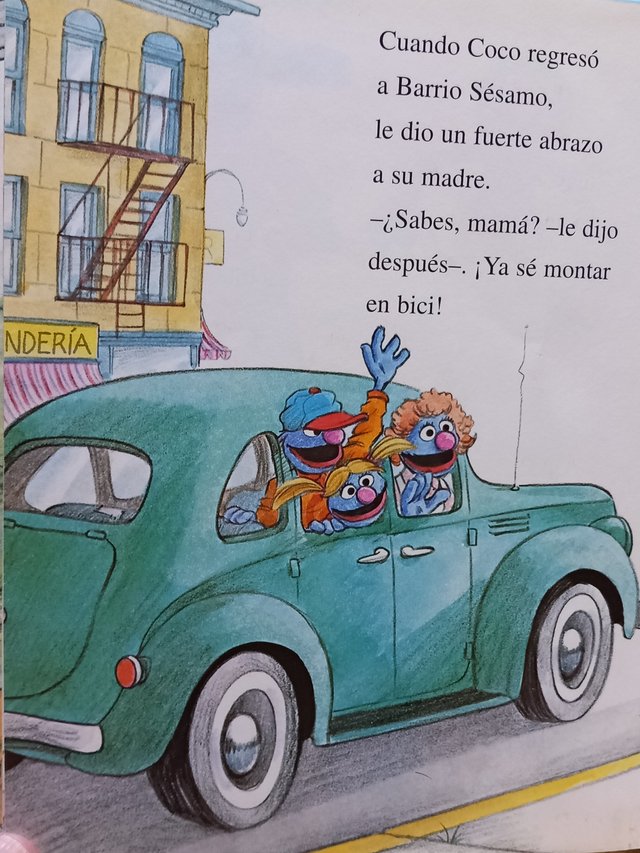 Lote 4 libros BARRIO SESAMO. Coco, Paco Pico ....