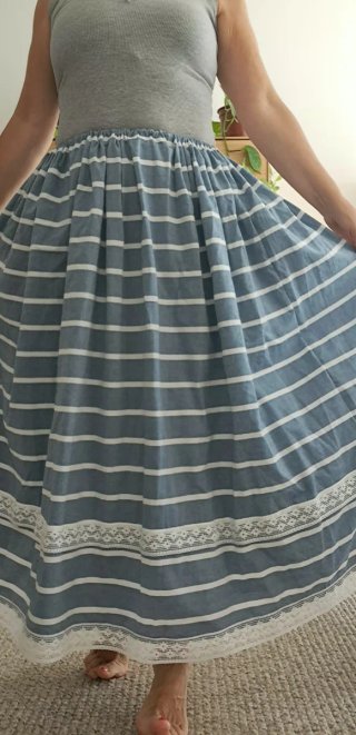 Falda 93cm , marinera, regional, pescadora