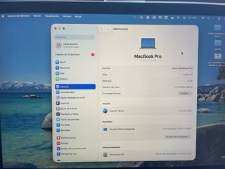 MacBook Pro M1 13.3 256GB SSD 8GB RAM