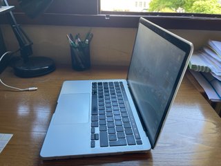 MacBook Pro M1 13.3 256GB SSD 8GB RAM