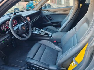 Porsche 911 2025