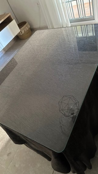 Mesa camilla con cristal y falda marrón