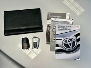 Toyota Corolla 1.8 Active Tech