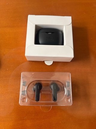 Auriculares Inalámbricos JBL Tune Beam Negro