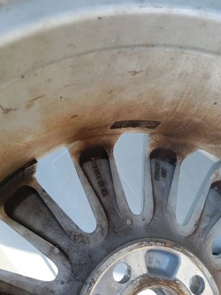 3 Llantas 4x100x56.1 con neumáticos Goodyear