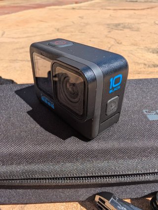 GoPro Hero 10 Black + Accesorios