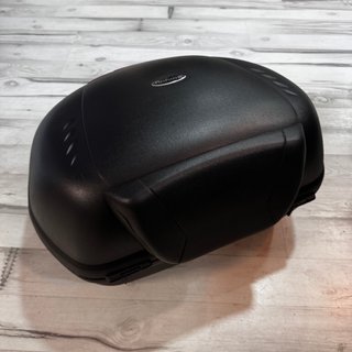 Maleta Trasera Top Case Givi E450 con Respaldo