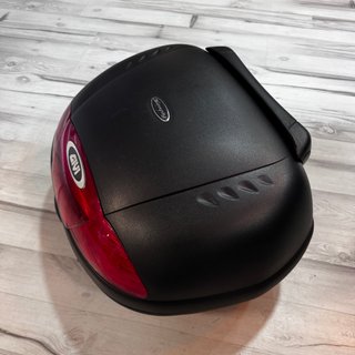 Maleta Trasera Top Case Givi E450 con Respaldo