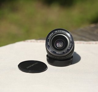 Olympus Zuiko 24mm f/2 Auto-W