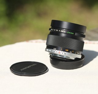 Olympus Zuiko 24mm f/2 Auto-W