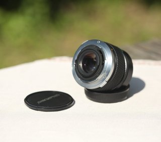 Olympus Zuiko 24mm f/2 Auto-W