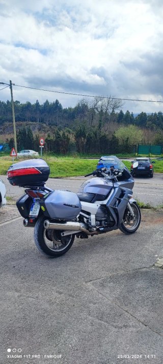 Yamaha FJR1300 Touring Gris
