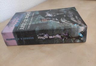 Juego de tronos, Canción de Hielo y Fuego 1