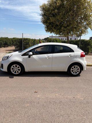 KIA Rio 2016