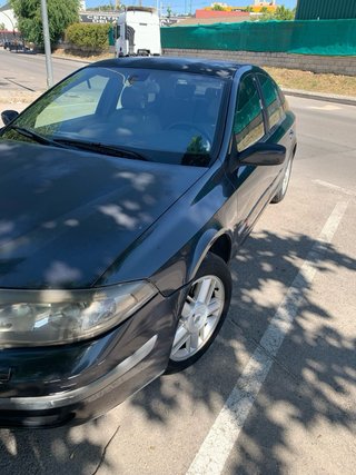 Renault Laguna INITIALE 2002