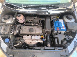 Peugeot 206 1.4 75cv X-line 2006