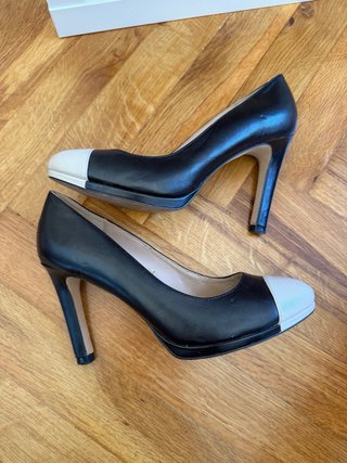 Zapatos tacón Zara bicolor