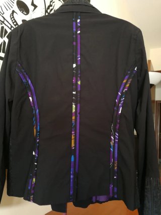 2 Chaquetas, Kleymac Negra Talla XL, blusa blanca,