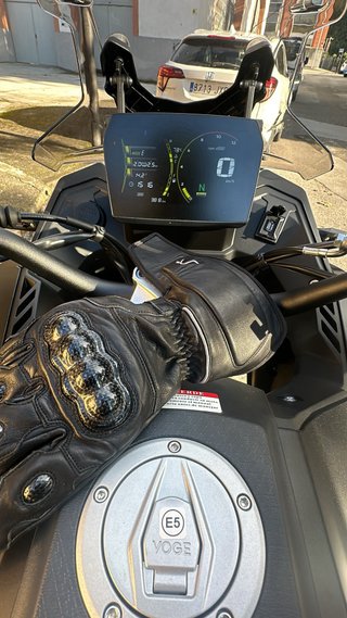 Voge 525dsx black knight