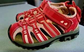 Sandalias niña rojas talla 24