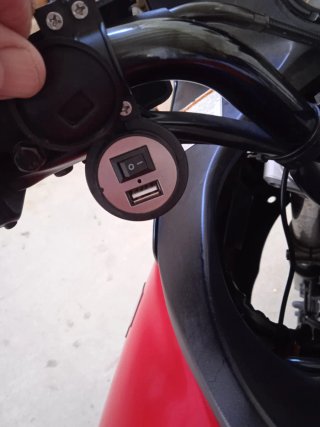 Suzuki v-strom 650 del 2005 , 86000 km