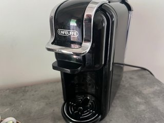 Cafetera Cafelffe Negra