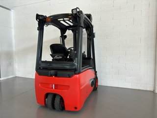 Carretilla elevadora Linde E16-02
