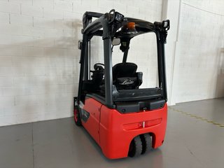 Carretilla elevadora Linde E16-02