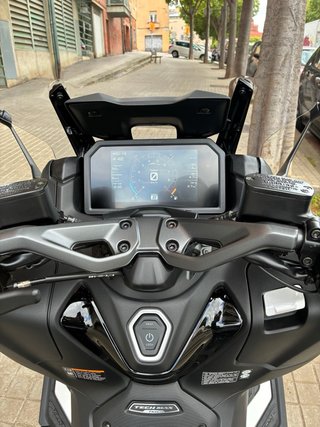 Yamaha TMAX 560 Tech MAX 2024 - 2400km = OK