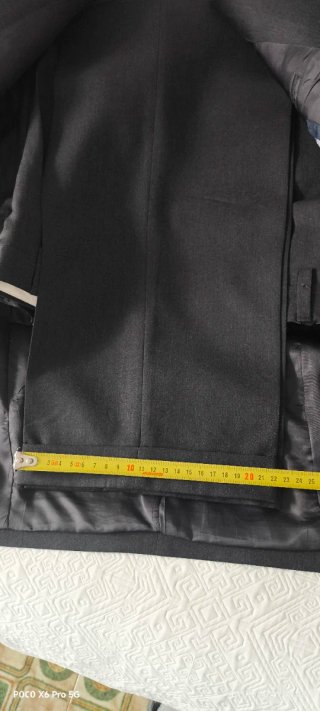 Traje de hombre negro como nuevo