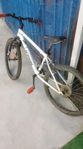 Bicicleta Btwin Blanca
