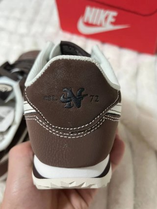 Nike Cortez Talla 38 Marrón/Blanco Nuevas Estrenar